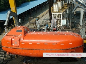 130 Persons SOLAS Approval F.R.P Totally Enclosed Lifeboat