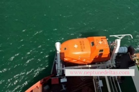 5.0M FRP CARGO versions TOTALLY ENCLOSED LIFEBOAT AND RESCUE BOAT FOR TRAINNING